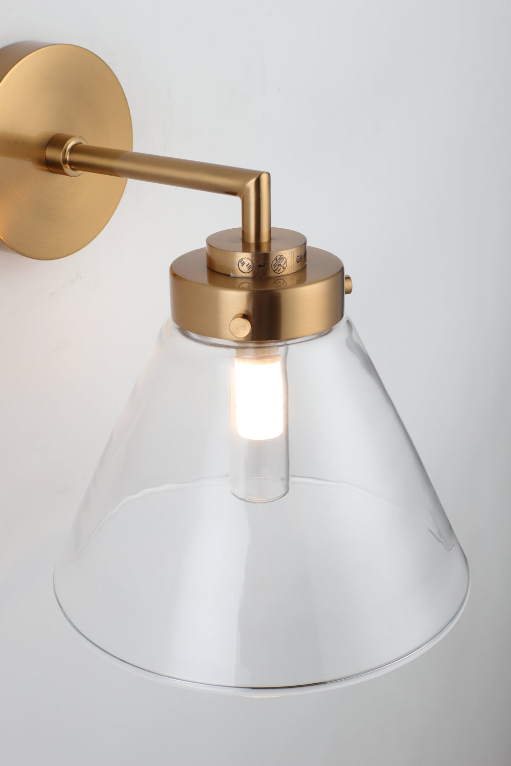 Matisse 1-Light Wall Light — Gold — view 3